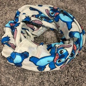 Disney stitch scarf!